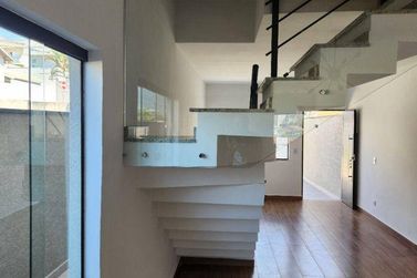 Casa &agrave; venda - 150m&sup2; - Jardim Jaragu&aacute;