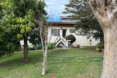 Casa &agrave; venda - 228m&sup2; - Jardim Paulista