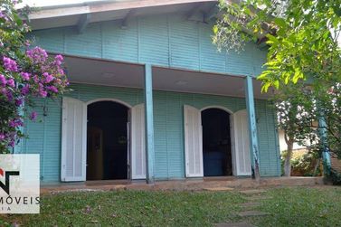 Casa &agrave; venda - 360m&sup2; - Jardim do Lago