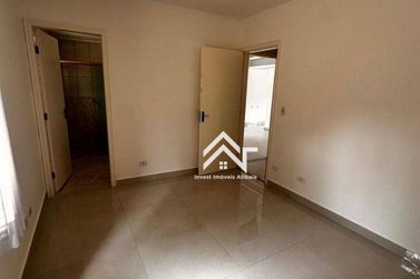 Casa para alugar - 180m&sup2; - Jardim Siriema