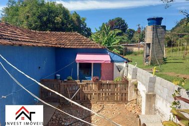 Casa &agrave; venda - 300m&sup2; - Vit&oacute;ria R&eacute;gia