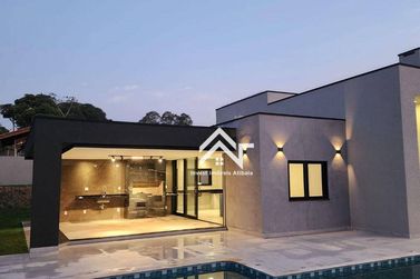 Casa &agrave; venda - 228m&sup2; - Vila Dom Pedro