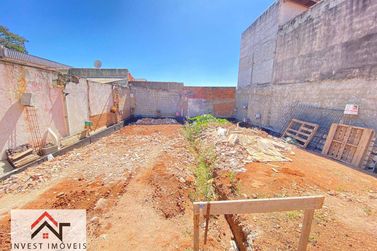 Terreno &agrave; venda - 300m&sup2; - Alvin&oacute;polis