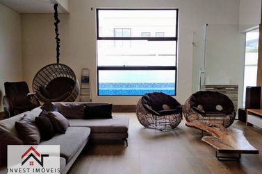 Casa &agrave; venda - 700m&sup2; - Condom&iacute;nio Shambala II