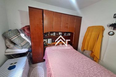 Casa &agrave; venda - 73m&sup2; - Jardim Jaragu&aacute;