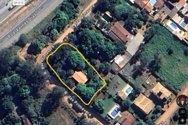 Ch&aacute;cara &agrave; venda - 1000m&sup2; - Ch&aacute;caras Fern&atilde;o Dias