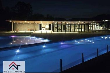Terreno &agrave; venda - 718m&sup2; - Itapor&atilde;