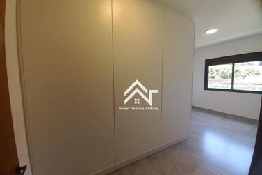 Casa para alugar - 390m&sup2; - Condom&iacute;nio Itapor&atilde;