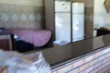 Casa &agrave; venda - 6000m&sup2; - PENHINHA