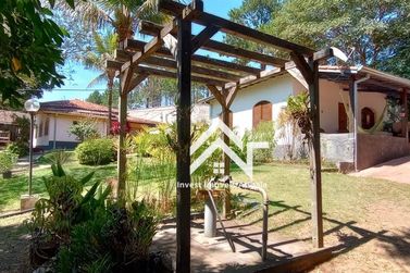 Ch&aacute;cara &agrave; venda - 6065m&sup2; - Jardim Est&acirc;ncia Brasil