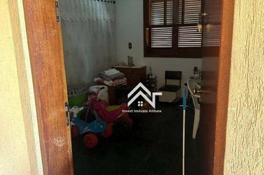 Casa &agrave; venda - 225m&sup2; - Jardim dos Pinheiros
