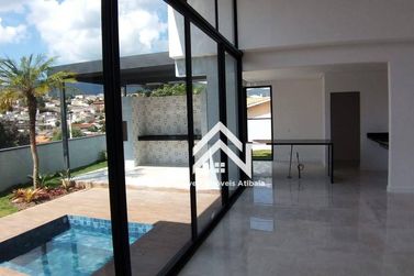 Casa &agrave; venda - 235m&sup2; - Jardim Jaragu&aacute;