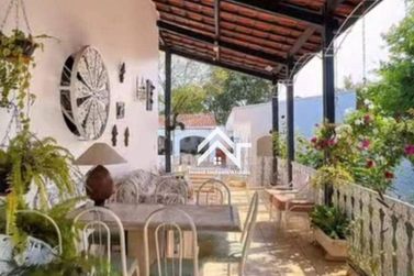 Casa &agrave; venda - 398m&sup2; - Nova Gard&ecirc;nia
