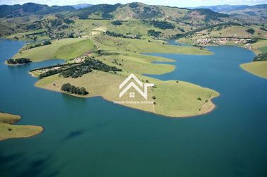 Terreno &agrave; venda - 5513m&sup2; - Joan&oacute;polis