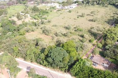 Terreno &agrave; venda - 1080m&sup2; - Jardim Maracan&atilde;