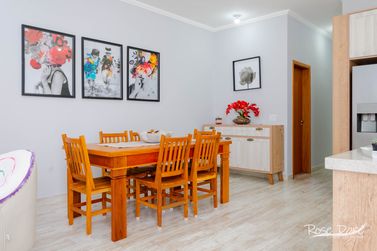 Casa &agrave; venda - JARDIM DOS PINHEIROS
