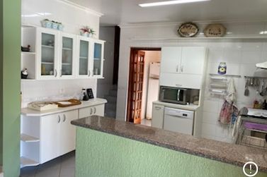 Casa &agrave; venda - 359m&sup2; - Condominio Palavra da Vida