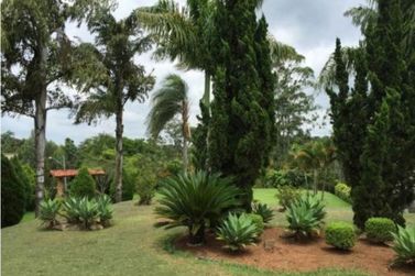 Ch&aacute;cara &agrave; venda - 347m&sup2; - Condom&iacute;nio Recanto dos Palmares