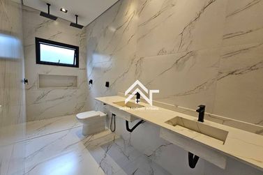 Casa &agrave; venda - 313m&sup2; - Condom&iacute;nio Granville