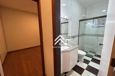 Casa para alugar - 440m&sup2; - Vila Petr&oacute;polis