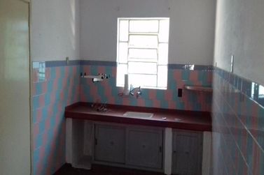 Casa para alugar - 150m&sup2; - ALVIN&Oacute;POLIS