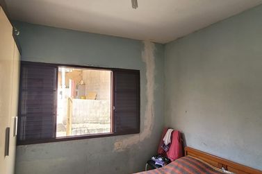 Casa &agrave; venda - centro