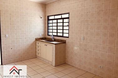 Casa para alugar - 141m&sup2; - Jardim dos Pinheiros
