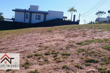 Terreno &agrave; venda - 1600m&sup2; - Condom&iacute;nio Shambala III