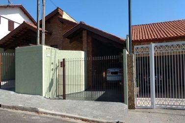 Casa &agrave; venda - 120m&sup2; - Alvin&oacute;polis