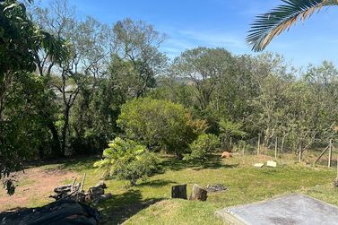 Ch&aacute;cara &agrave; venda - 1200m&sup2; - Jardim Maracan&atilde;