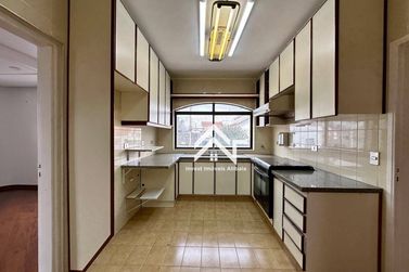 Apartamento &agrave; venda - 227m&sup2; - Centro