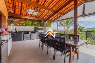 Casa &agrave; venda - 355m&sup2; - Condominio Est&acirc;ncia Parque de Atibaia