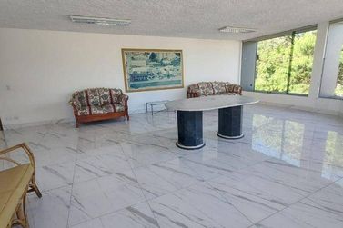 Sal&atilde;o Comercial para alugar - 48m&sup2; - Centro