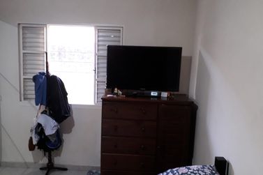 Casa &agrave; venda - 180m&sup2; - JARDIM CEREJEIRAS