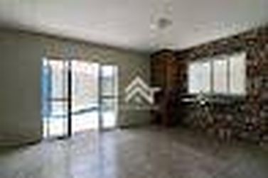 Casa &agrave; venda - 192m&sup2; - Ch&aacute;caras Maring&aacute;