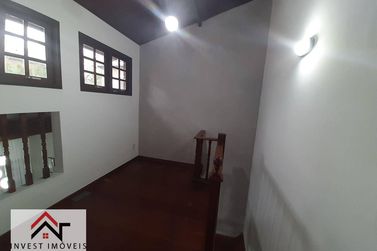 Casa para alugar - 211m&sup2; - Jardim do Lago