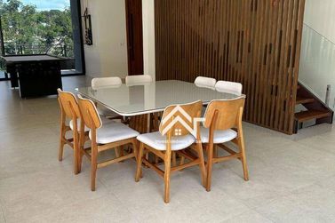 Casa &agrave; venda - 730m&sup2; - Condominio Porto Atibaia