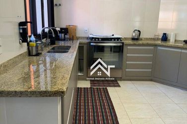 Casa &agrave; venda - 262m&sup2; - Portal dos Nobres