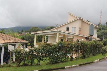 Casa &agrave; venda - 1000m&sup2; - Itapetinga