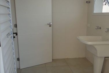 Casa &agrave; venda - 114m&sup2; - LOANDA
