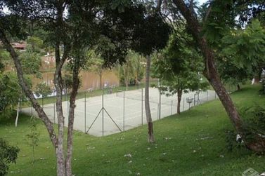 Casa &agrave; venda - 450m&sup2; - Condominio Portal das Hortencias
