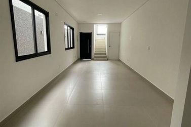 Casa para alugar - 105m&sup2; - Vila Petr&oacute;polis