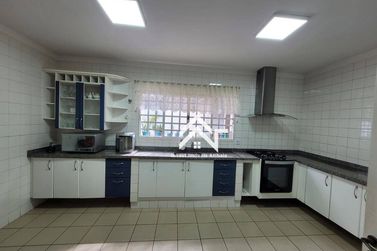 Casa &agrave; venda - 260m&sup2; - Vila Loanda