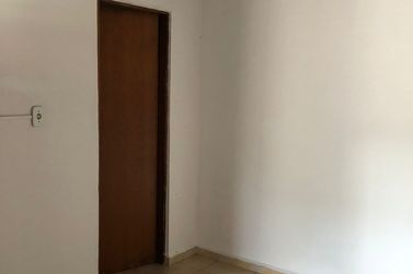 Casa para alugar - 160m&sup2; - CENTRO