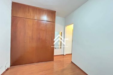 Casa para alugar - 440m&sup2; - Vila Petr&oacute;polis