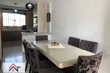 Casa &agrave; venda - 83m&sup2; - Nova Cerejeira