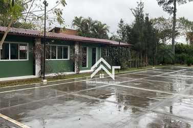 Casa &agrave; venda - 600m&sup2; - Rio Abaixo