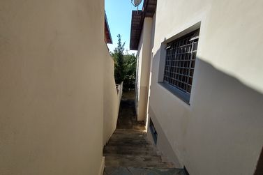 Casa &agrave; venda - 242m&sup2; - Jardim Tapajos