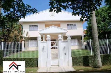 Casa &agrave; venda - 800m&sup2; - Nova Gard&ecirc;nia