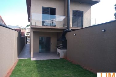 Casa &agrave; venda - 122m&sup2; - Alvin&oacute;polis